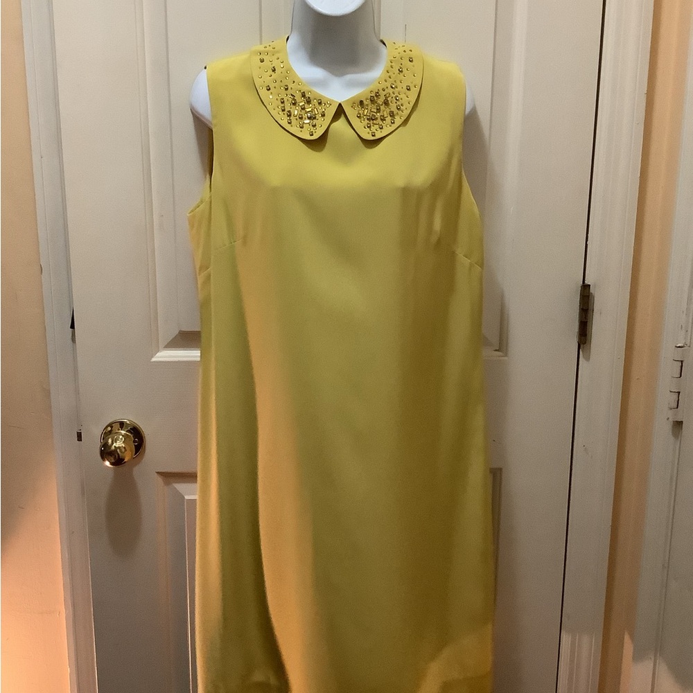 Elegant Silk Yellow Sleeveless Dress with Embellished Collar